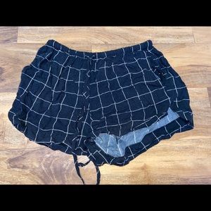 Brandy Melville Black Shorts One Size
